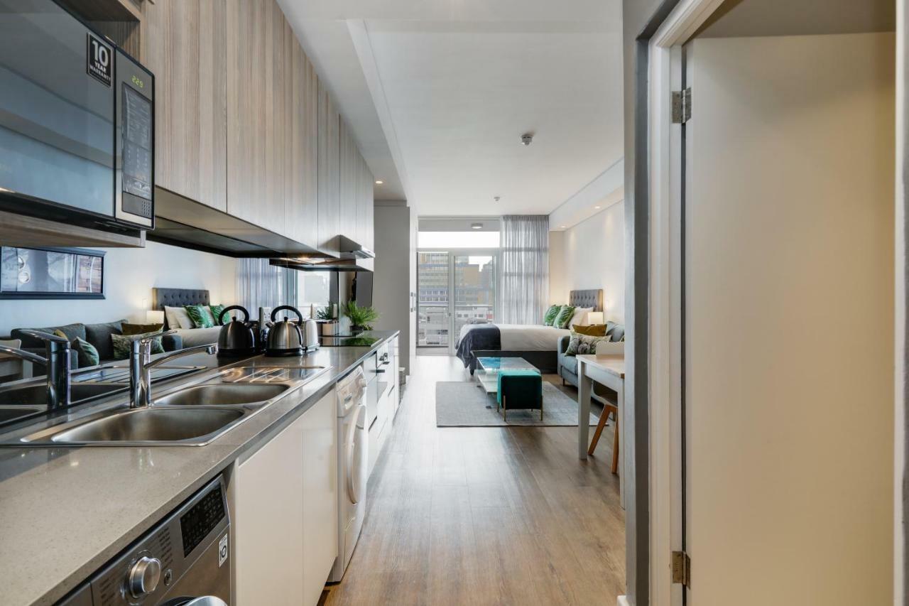 Backup-Power Eco Balcony Apartment Near Table Mountain 开普敦 外观 照片