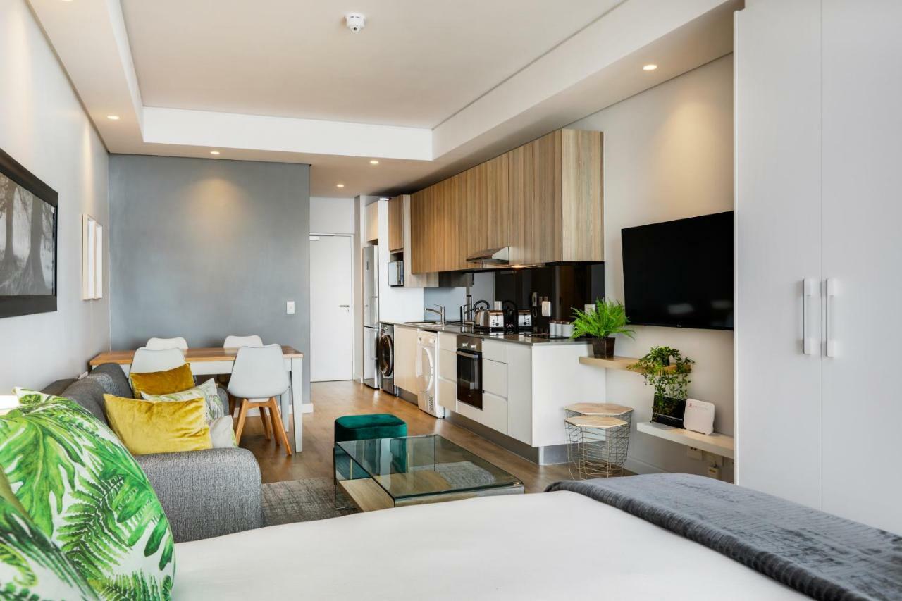Backup-Power Eco Balcony Apartment Near Table Mountain 开普敦 外观 照片