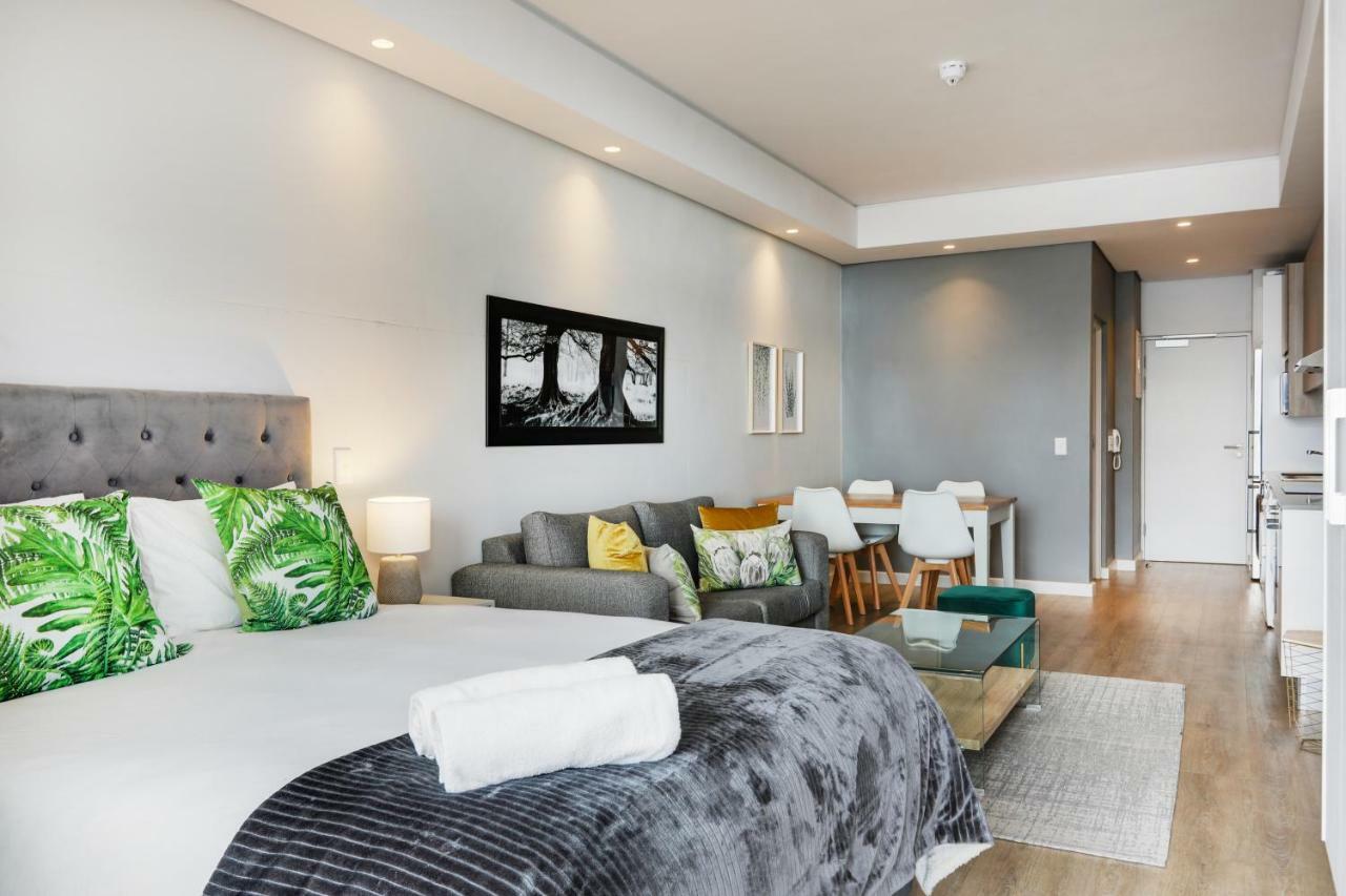 Backup-Power Eco Balcony Apartment Near Table Mountain 开普敦 外观 照片