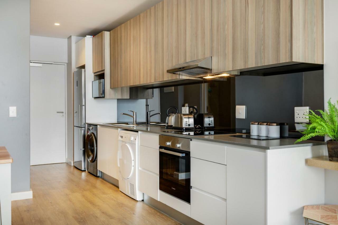 Backup-Power Eco Balcony Apartment Near Table Mountain 开普敦 外观 照片